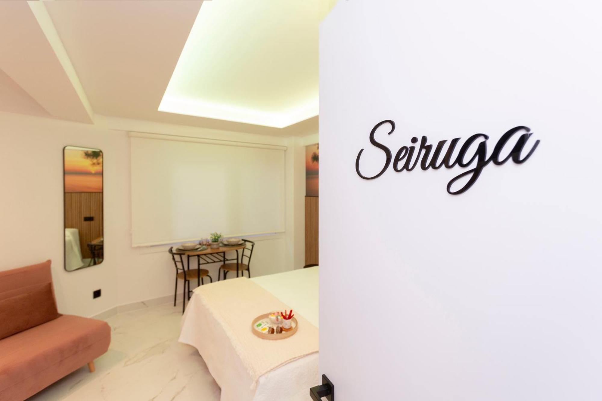 Apartamentos Triple M Malpica Exteriör bild