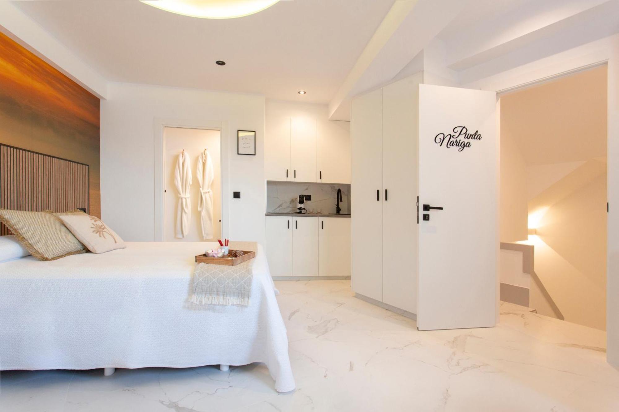 Apartamentos Triple M Malpica Exteriör bild