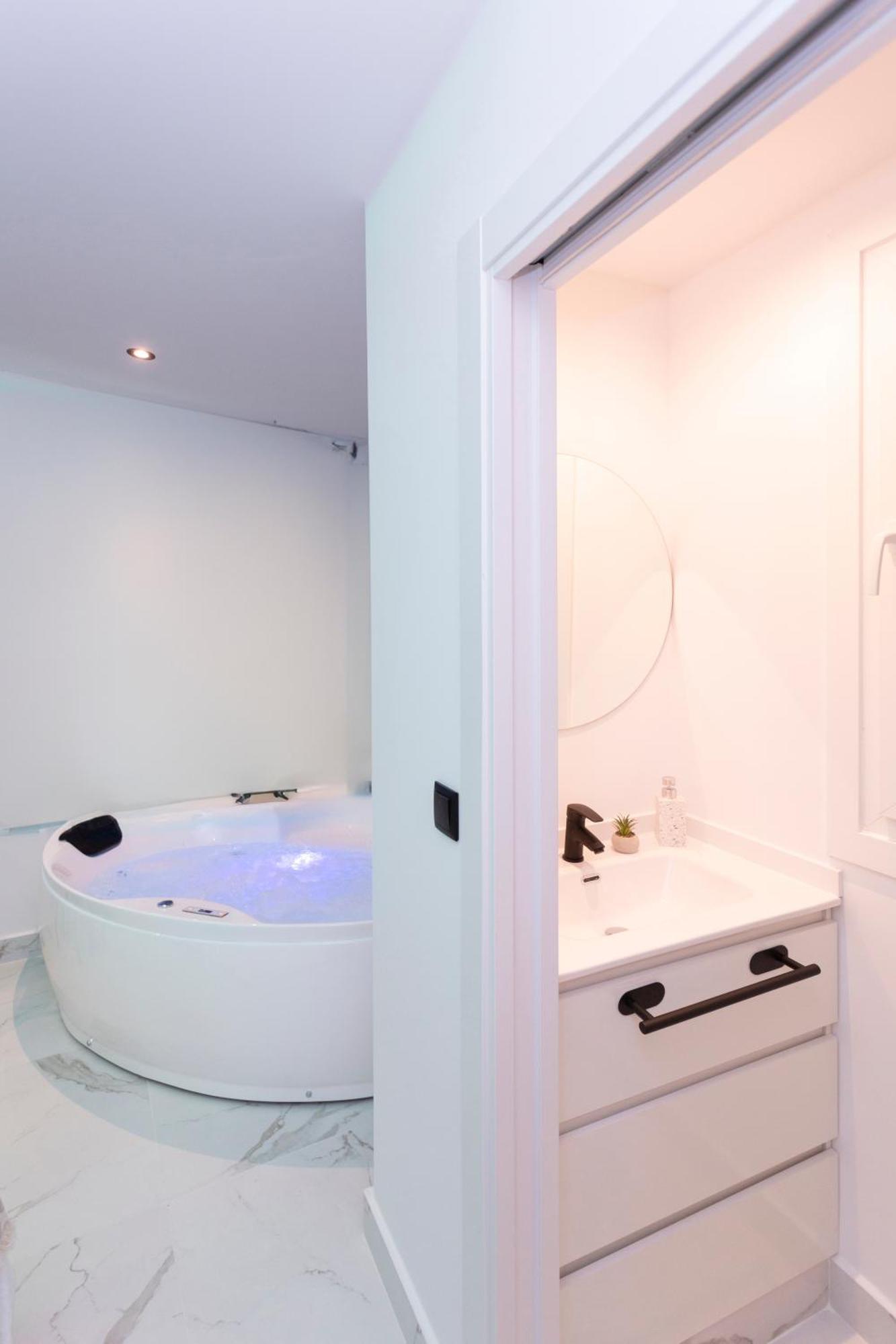 Apartamentos Triple M Malpica Exteriör bild