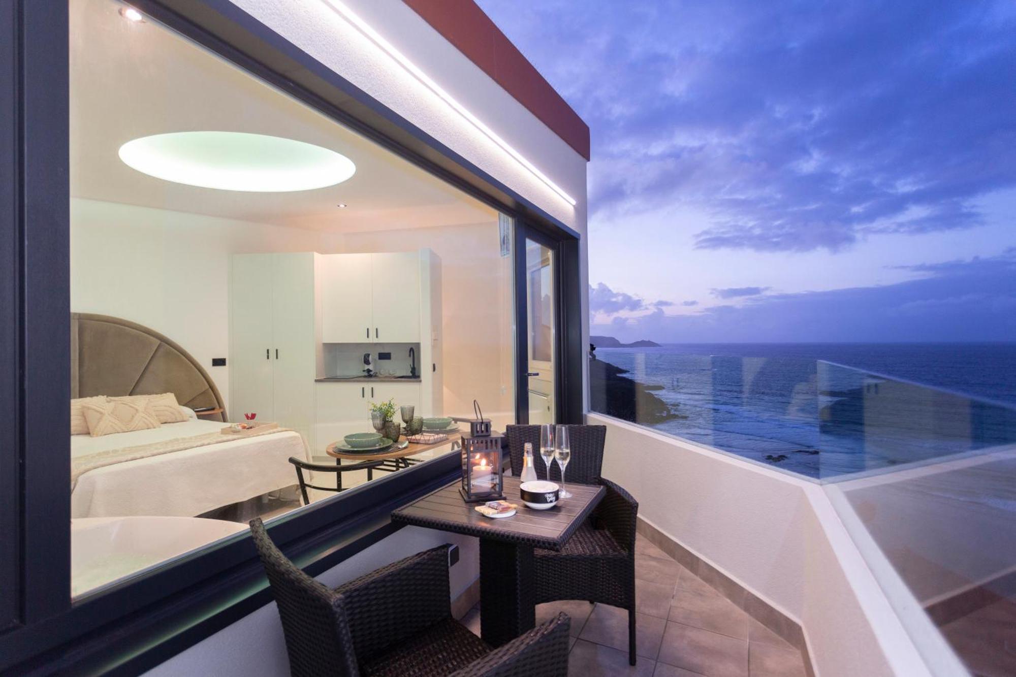 Apartamentos Triple M Malpica Exteriör bild