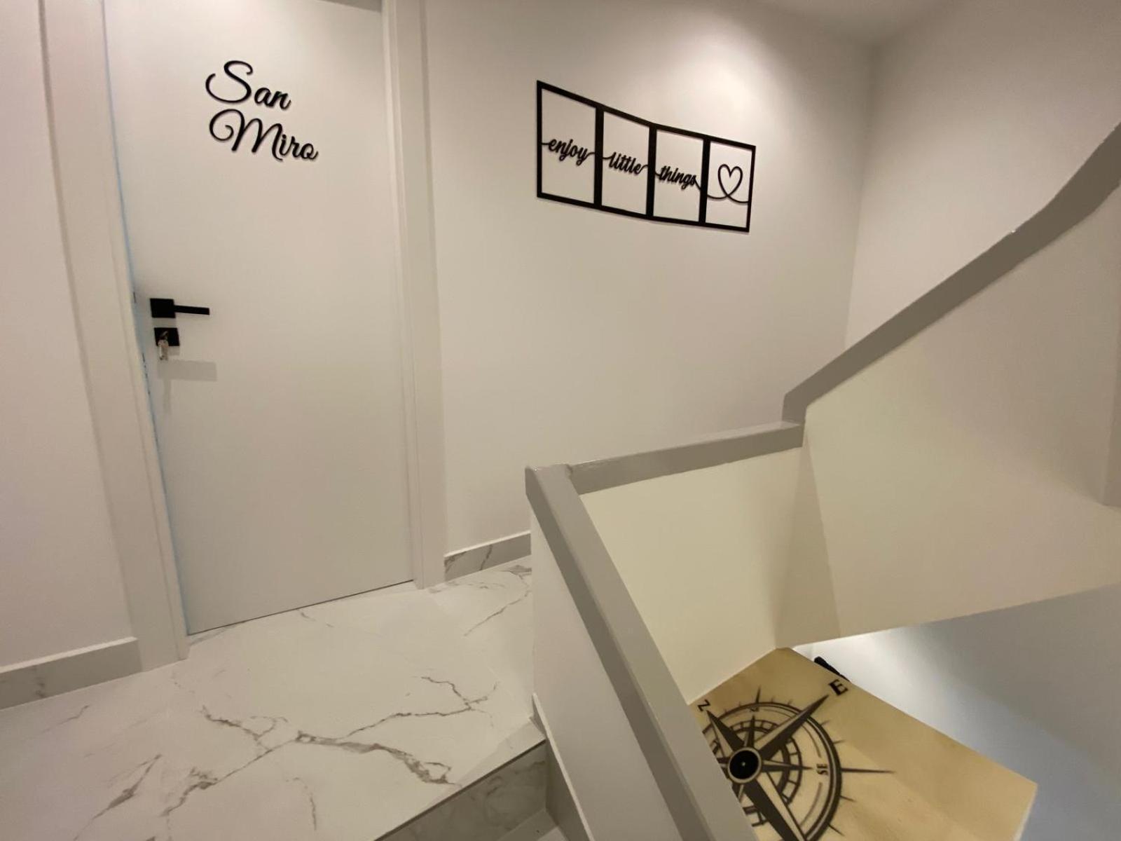Apartamentos Triple M Malpica Exteriör bild